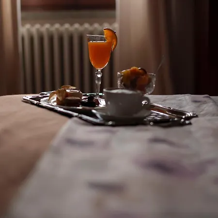 Отель Relais Di Campagna La Polledrara Paliano