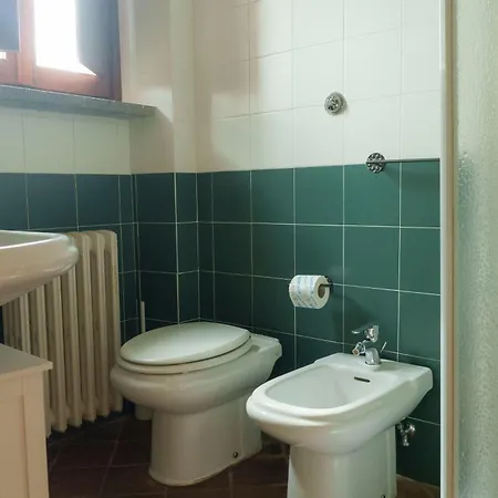 Отель Relais Di Campagna La Polledrara